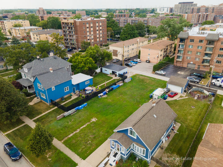 Property Photo:  1524 Oakwood Avenue  IL 60016 