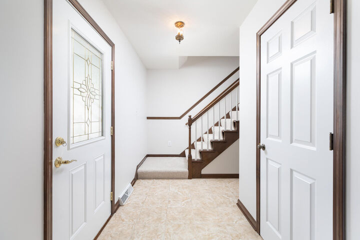 Property Photo:  1137 Overton Court  IL 60540 