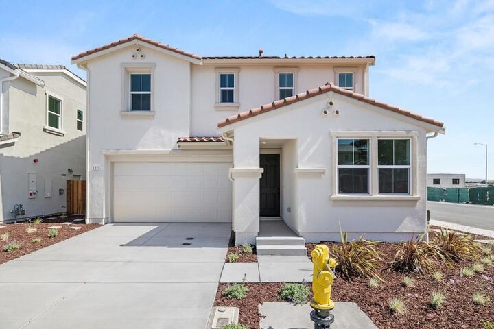 321 Summer Morning Drive  Hollister CA 95023 photo