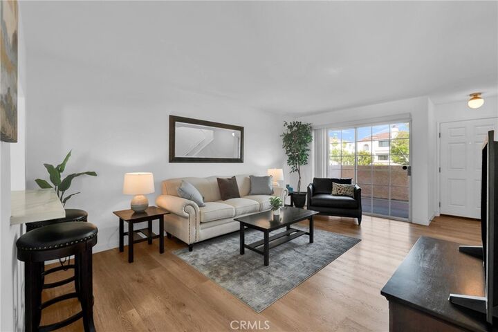 Property Photo:  3101 Plaza Del Amo 58  CA 90503 