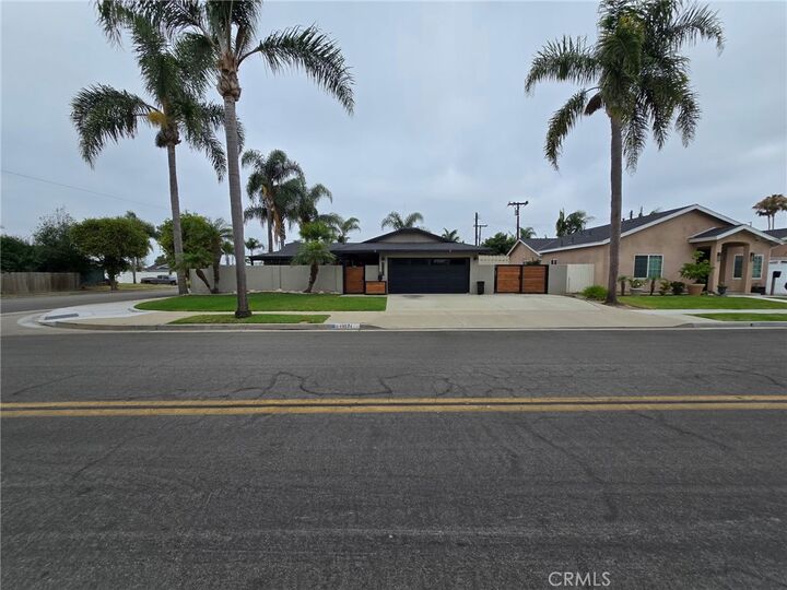 Property Photo: 19071 Suva Lane CA 92646