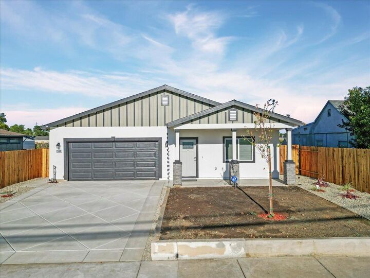 2560 Princeton Street  Sacramento CA 95815 photo