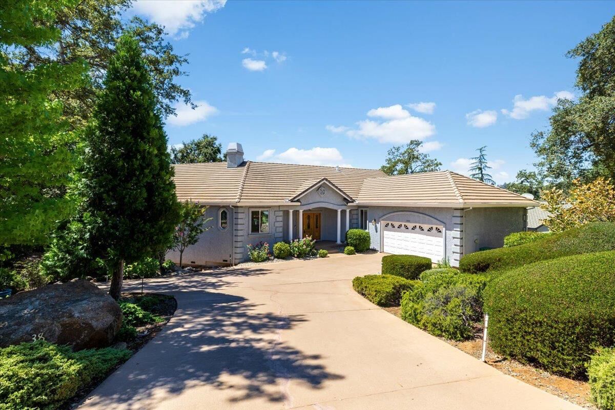 Property Photo: 3844 Fairway Drive CA 95682