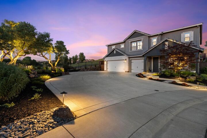 Property Photo: 1319 Vineyard Court CA 95630