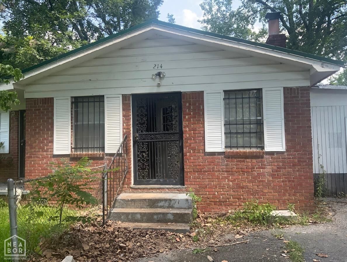 Property Photo: 214 E Baldwin AR 72390