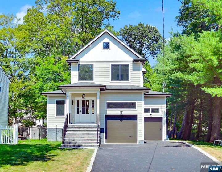 25 Wardell Road  Livingston NJ 07039 photo