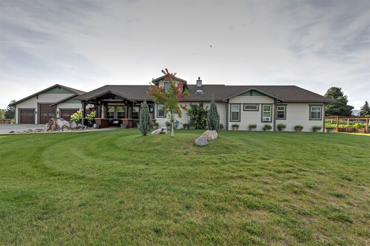 Property Photo:  612 Wises Way  MT 59828 