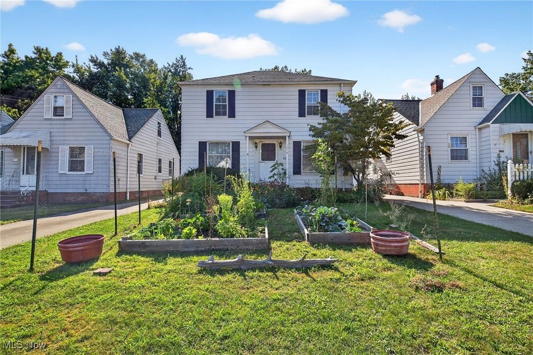 Property Photo:  1078 Winston Road  OH 44121 