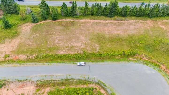 56 Runway Court — photo 1