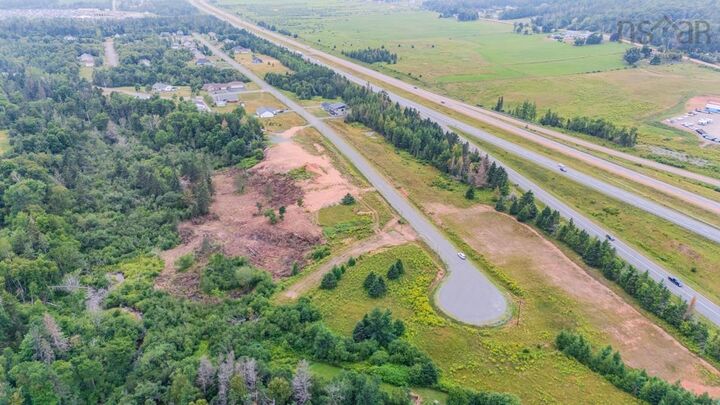 Property Photo:  52 Runway Court  NS B2N 6L3 