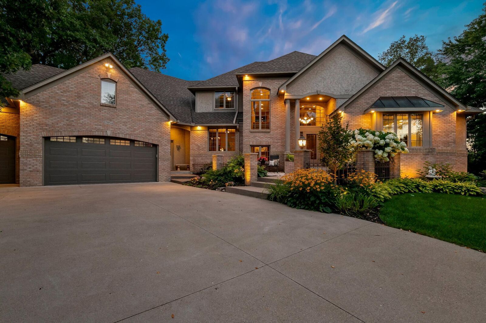 Property Photo: 17854 Lanesboro Court MN 55044