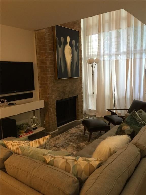 Property Photo:  2702 Douglas Avenue 119  TX 75219 