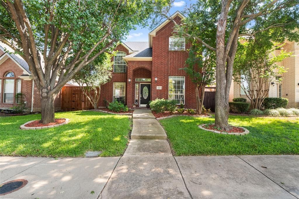 Property Photo: 3136 Kettle River Court TX 75025