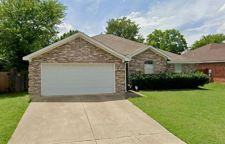 7321 Briarwyck Court  Fort Worth TX 76137 photo