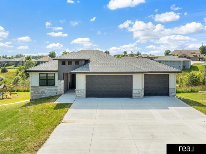 Property Photo:  22041 Elderberry Road  IA 51534 