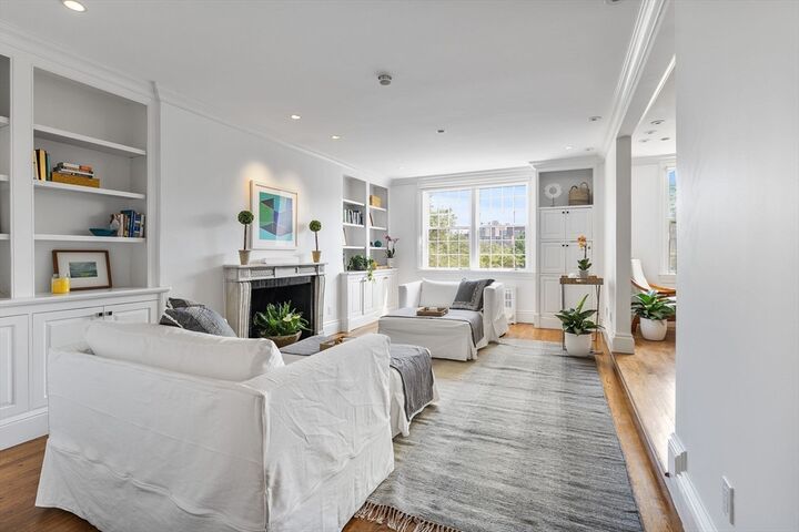 Property Photo:  80 Beacon 51  MA 02108 