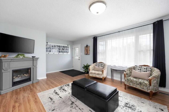 129 Wapiti Crescent  Fort McMurray AB T9H 4M9 photo
