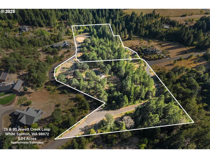 Property Photo:  25 Jewett Creek Loop Rd  WA 98672 