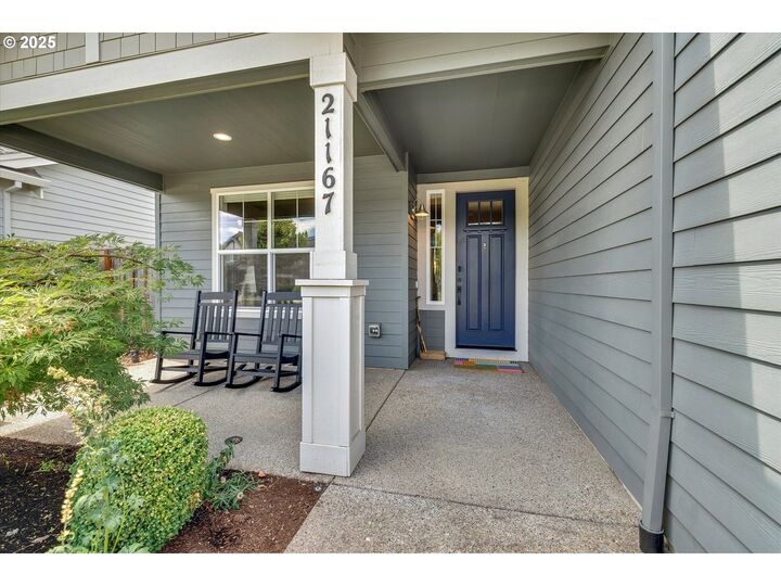 Property Photo:  21167 SW Copper Ter  OR 97140 