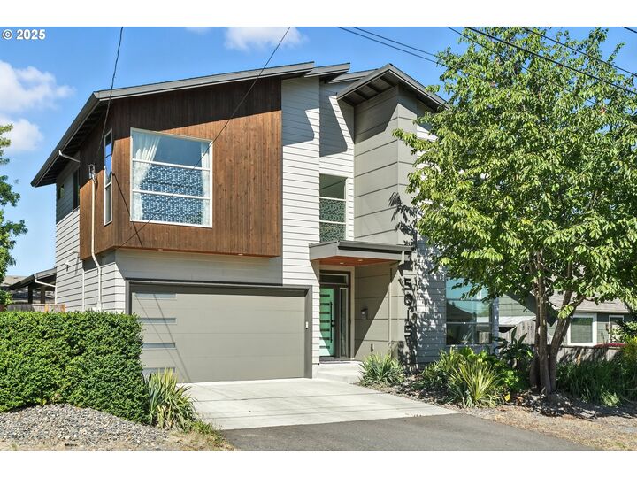 5015 NE 48th Ave  Portland OR 97218 photo