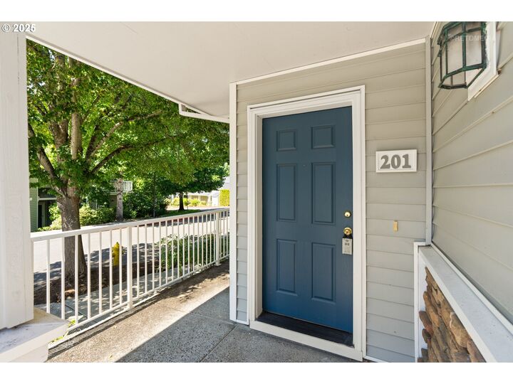 Property Photo: 16212 SW Audubon St 201 OR 97003