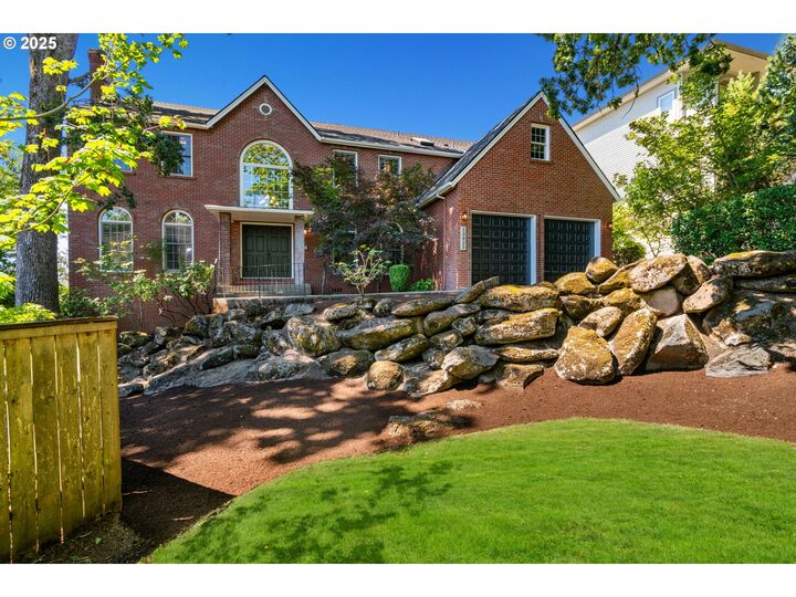 Property Photo:  13825 Melrose Pl  OR 97035 