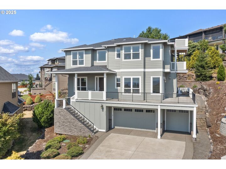 Property Photo:  3537 NW 18th Cir  WA 98607 
