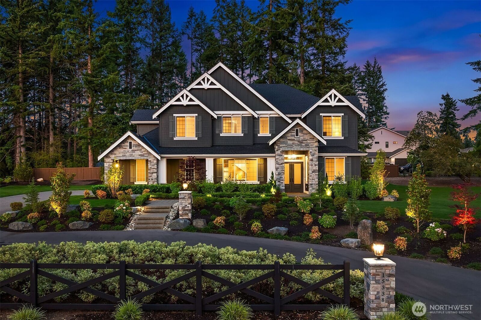 Property Photo: 15338 152nd Avenue NE WA 98072