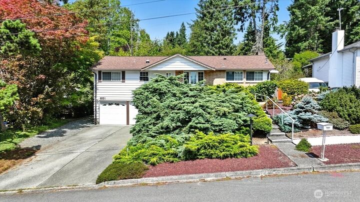 Property Photo: 6501 233rd Place SW WA 98043