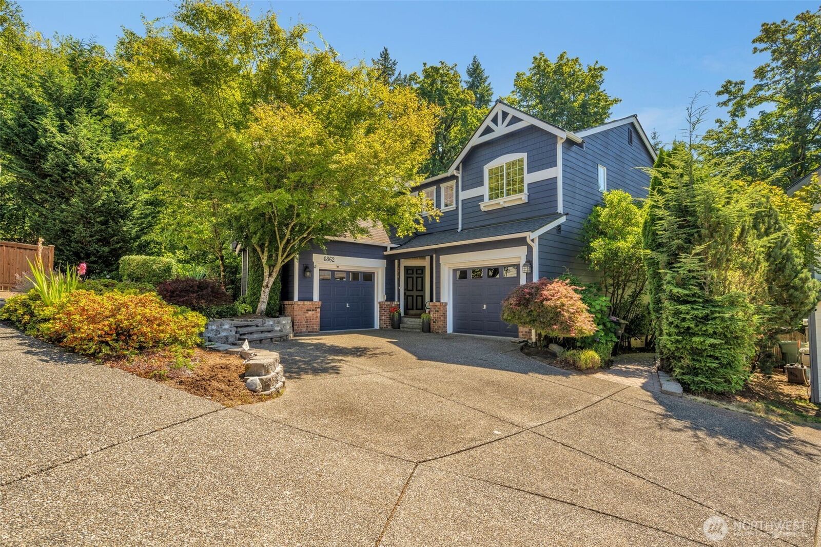 Property Photo:  6862  163rd  SE  WA 98006 