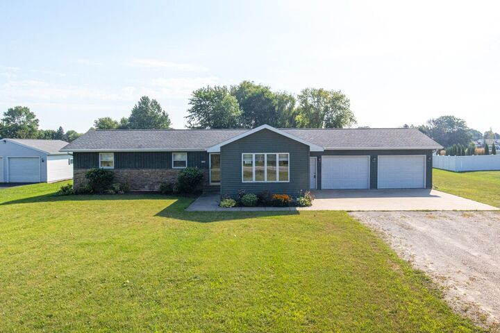 Property Photo: N138 County Rd N WI 54915
