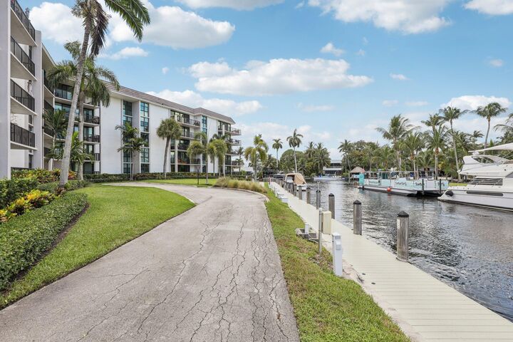 Property Photo: 1301 River Reach Drive 119 FL 33315