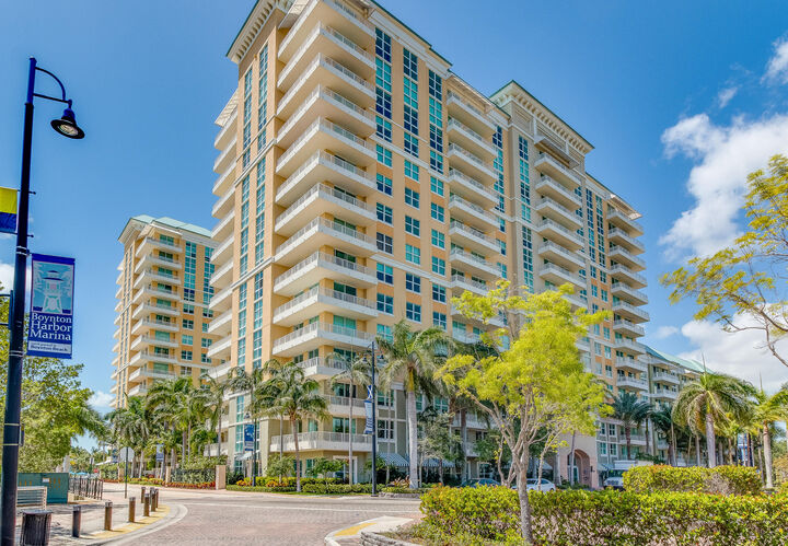Property Photo:  700 E Boynton Beach 1507 Boulevard 1507  FL 33435 