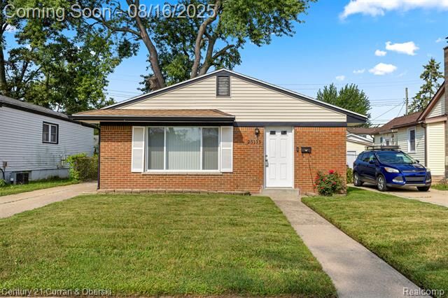Property Photo: 25135 Dale Street MI 48066