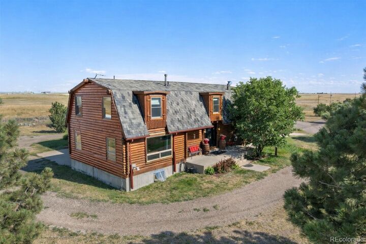 Property Photo:  48155 E 56th Avenue  CO 80102 
