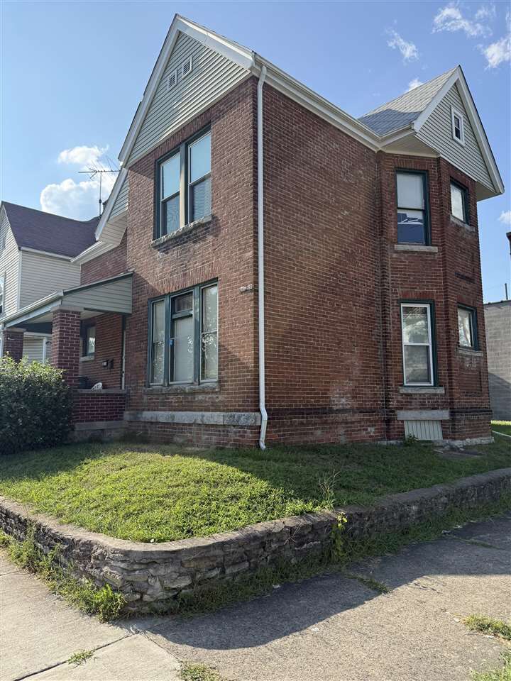 Property Photo: 1126 N D IN 47374