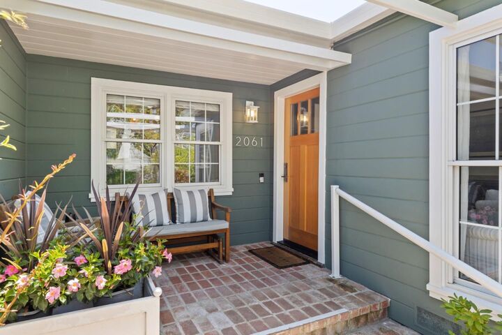 Property Photo:  2061 Oakley Avenue  CA 94025 