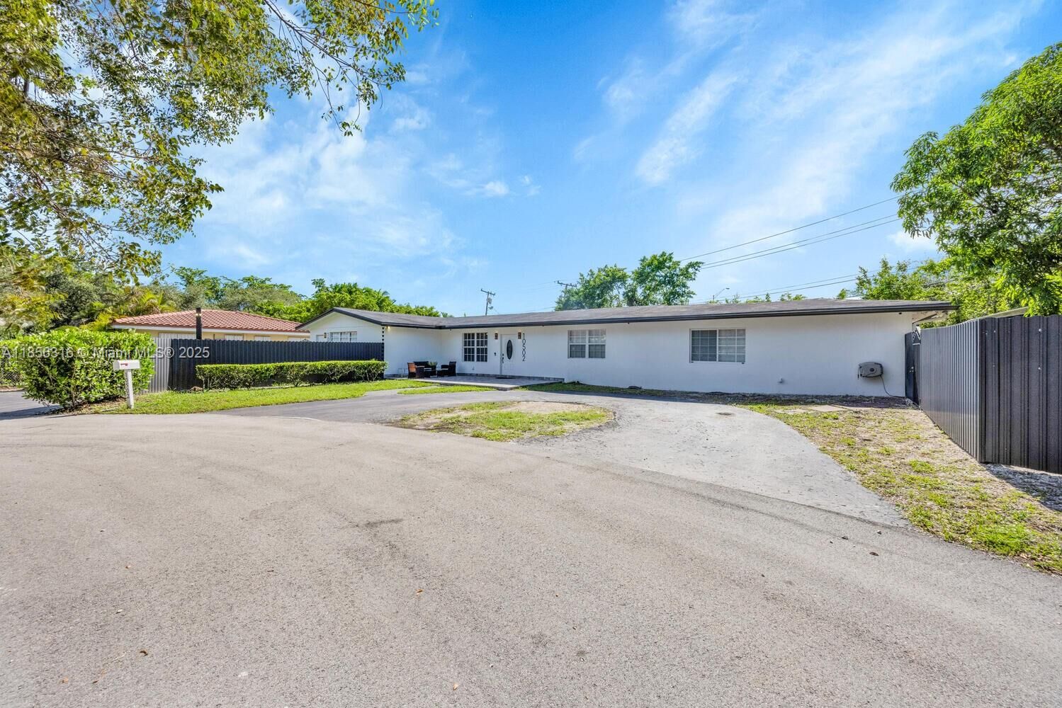 Property Photo:  10504 SW 77th Ct  FL 33156 