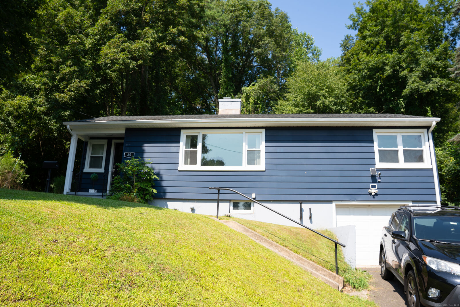 Property Photo:  85 Douglas Drive  CT 06451 