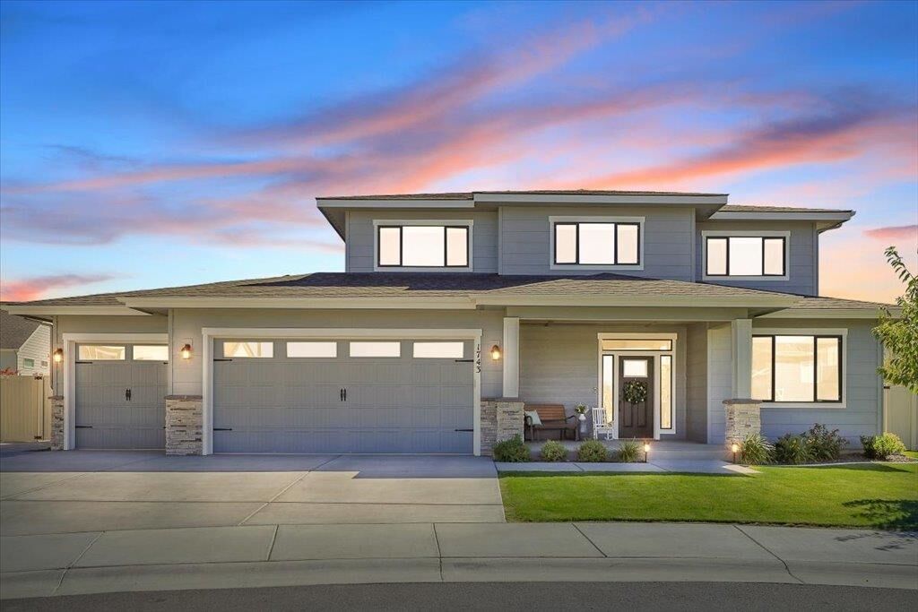 Property Photo:  1743 N Malad Ct  WA 99019 