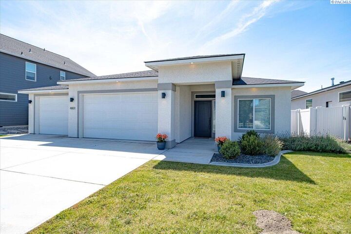4801 White Dr  Richland WA 99352 photo