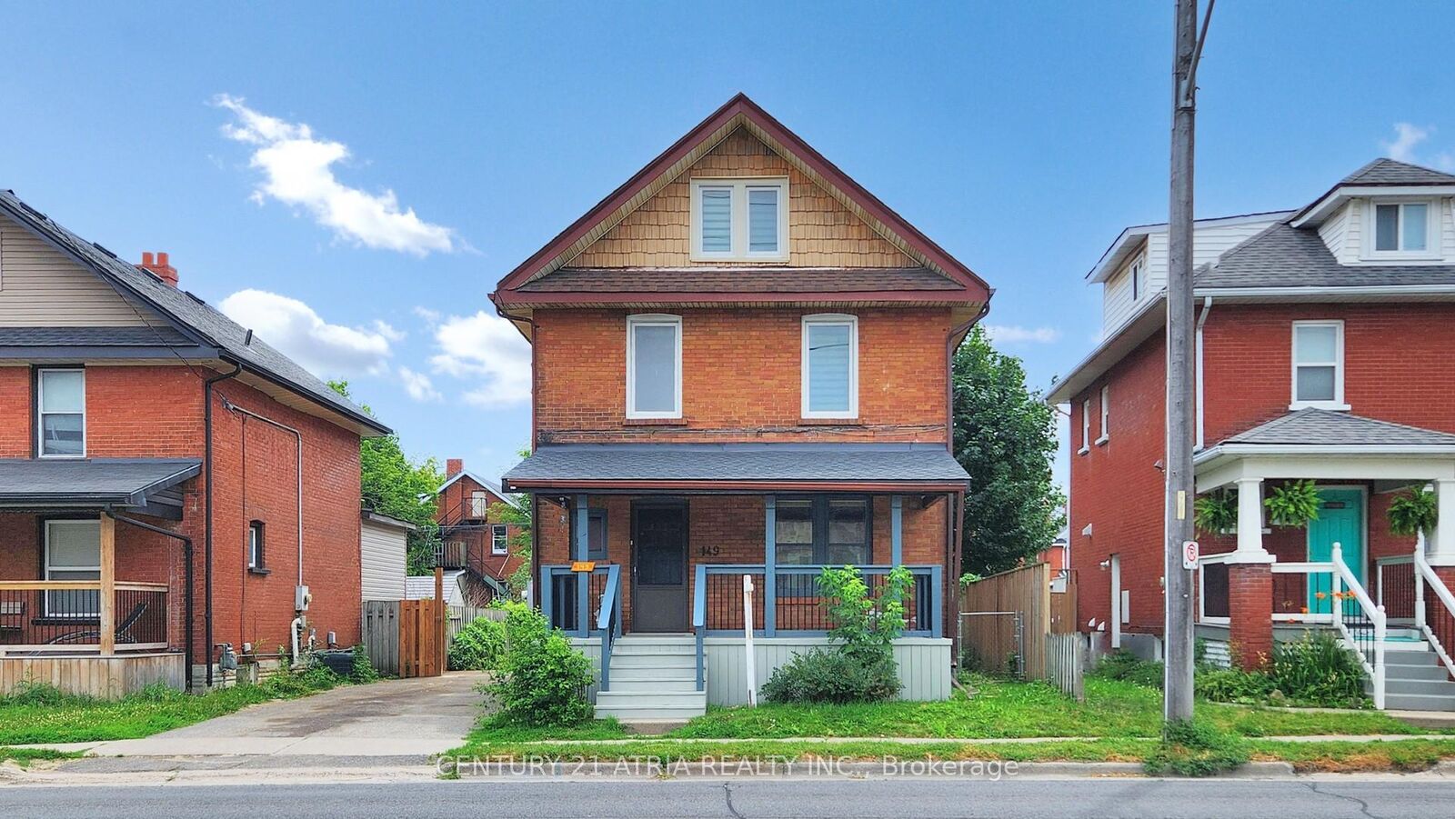 Photo de la propriété:  149 Adelaide Avenue E  ON L1G 1Z2 
