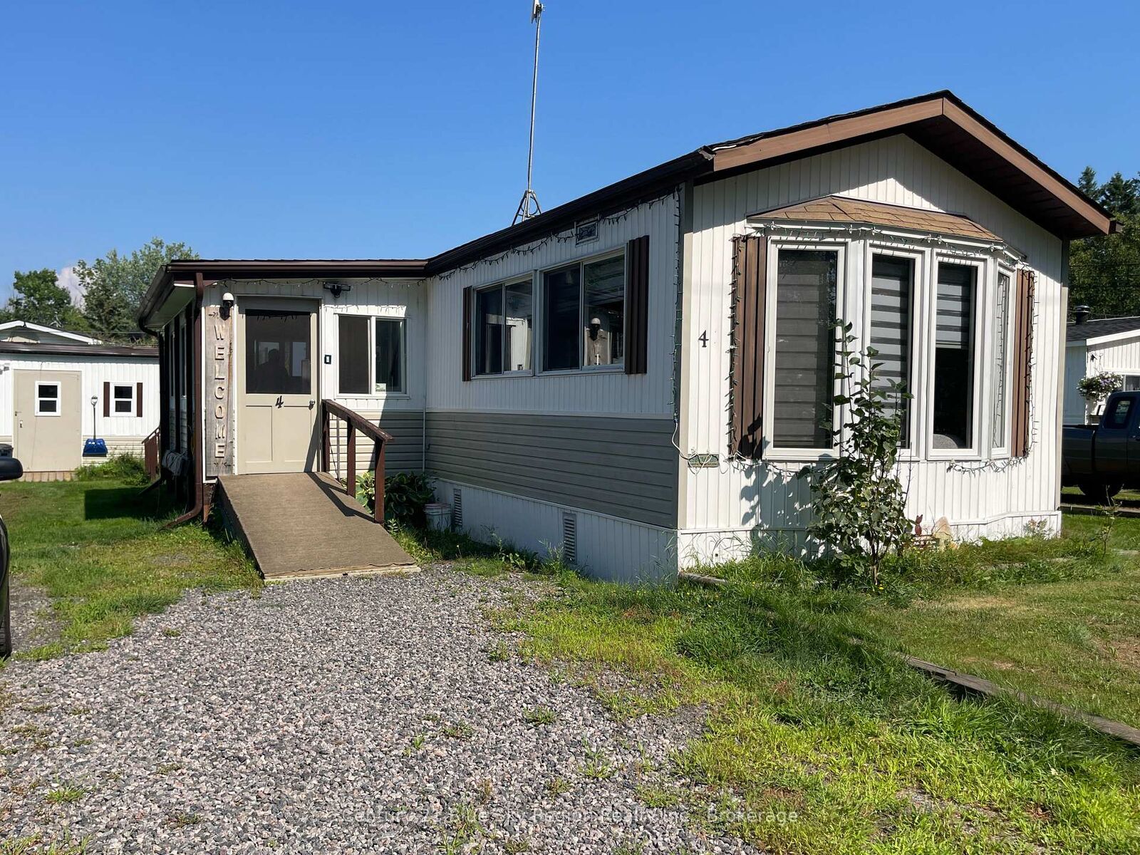 Property Photo:  395 Riverbend Road 4  ON P1B 8Z4 