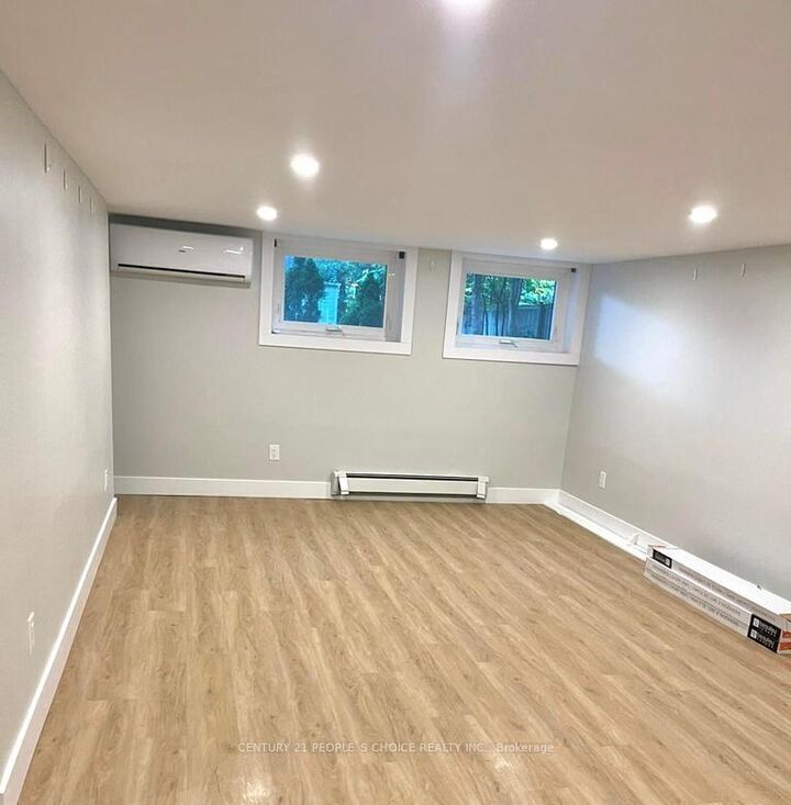 Photo de la propriété: 1055 Brough Street ON N6A 3N6