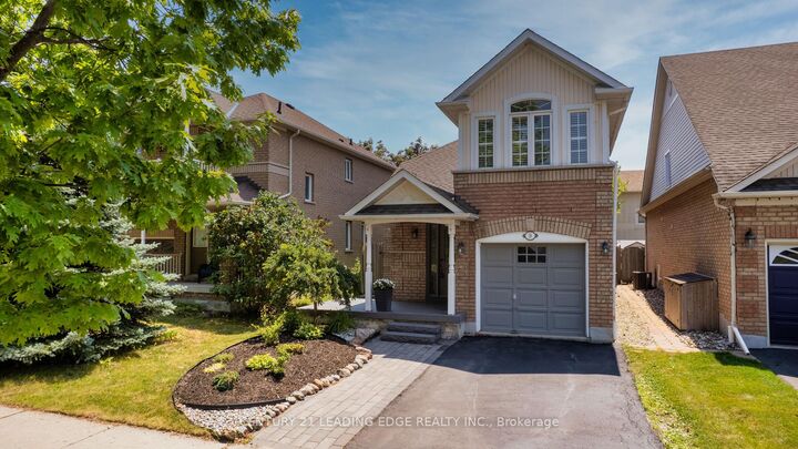 9 Portage Trail  Whitby ON L1N 9R4 photo