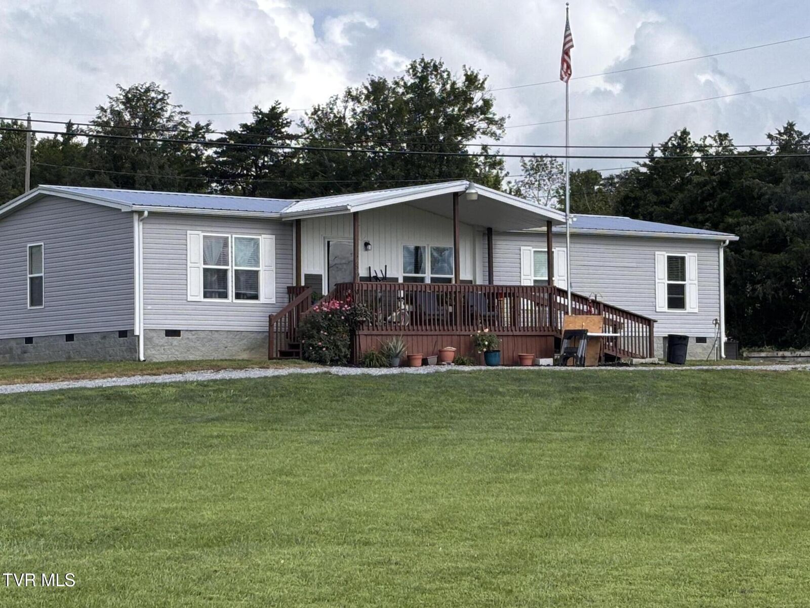 Property Photo:  280 Camp Creek Road  TN 37743 