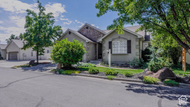 Property Photo:  1161 N Regent Ct W  UT 84057 