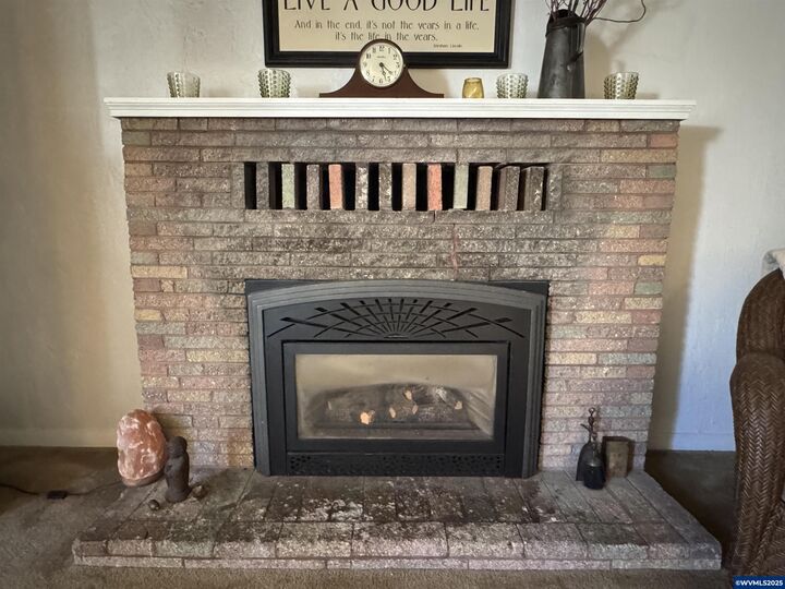 Property Photo:  3030 Doughton St S St  OR 97302 
