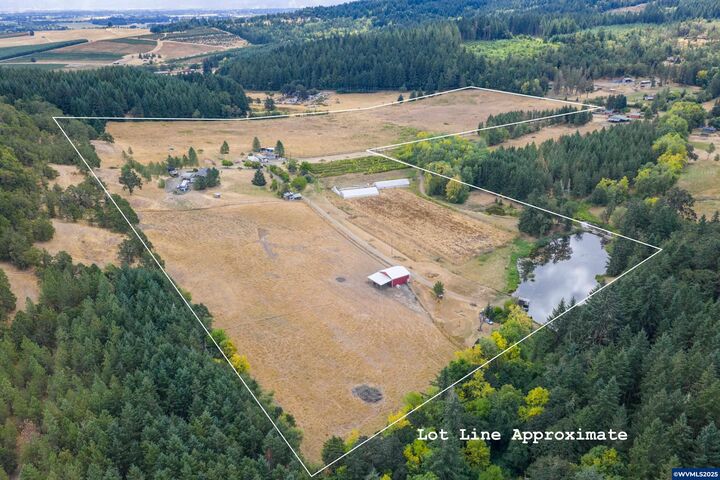 Property Photo:  25849 Cherry Creek Rd  OR 97456 