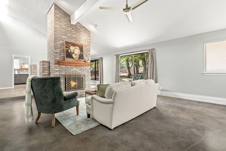 Property Photo: 4318 Verde Vista TX 78628